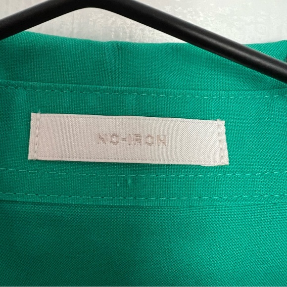 Chico’s No-Iron Short Sleeve Green Blouse Top - Picture 5 of 5